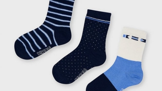 The Ultimate Guide to Boys Socks: Keep Them Stylish and Comfy!
