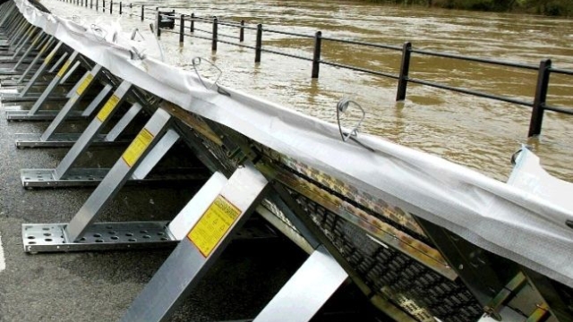 Rising Waters, Sturdy Shields: The Power of Aluminum Flood Barriers